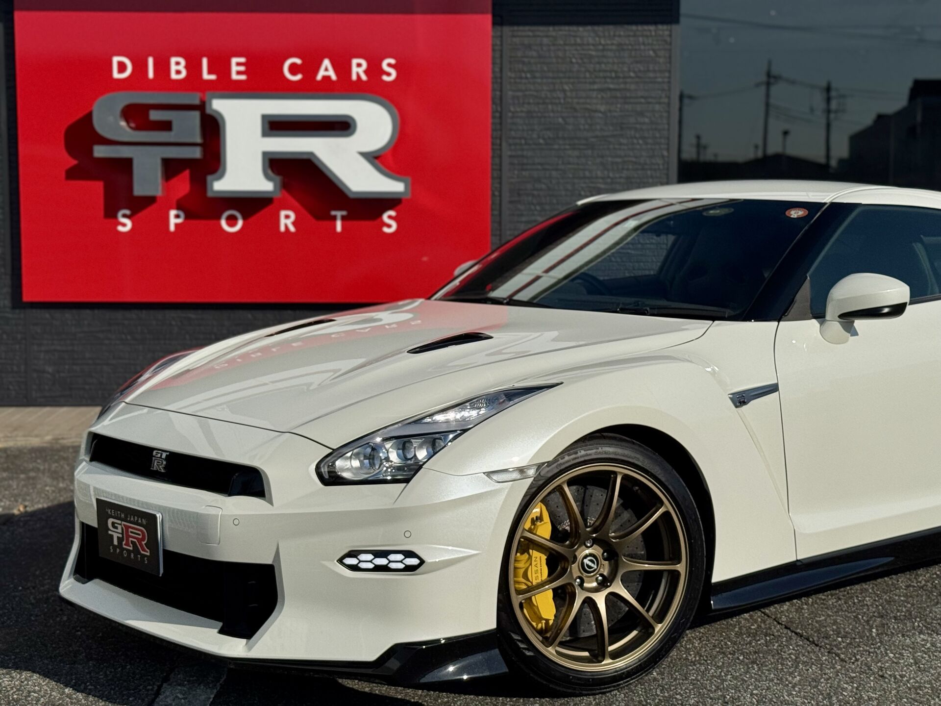 DIBLE CARS GT-R SPORTS R35専門店
